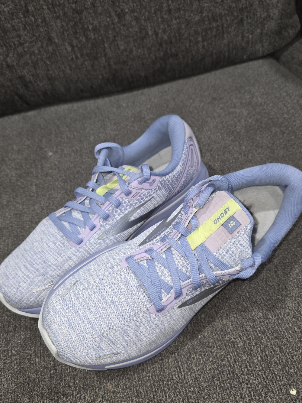 Brooks Ghost Women's Running Shoes - Lavender / Silver - Picture 8 of 10